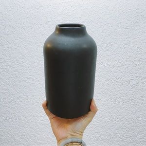 Beautiful Hand Thrown Pottery Ceramic Tall Vase with Matte Black Glaze (Signed)